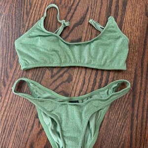 Green triangl bikini!